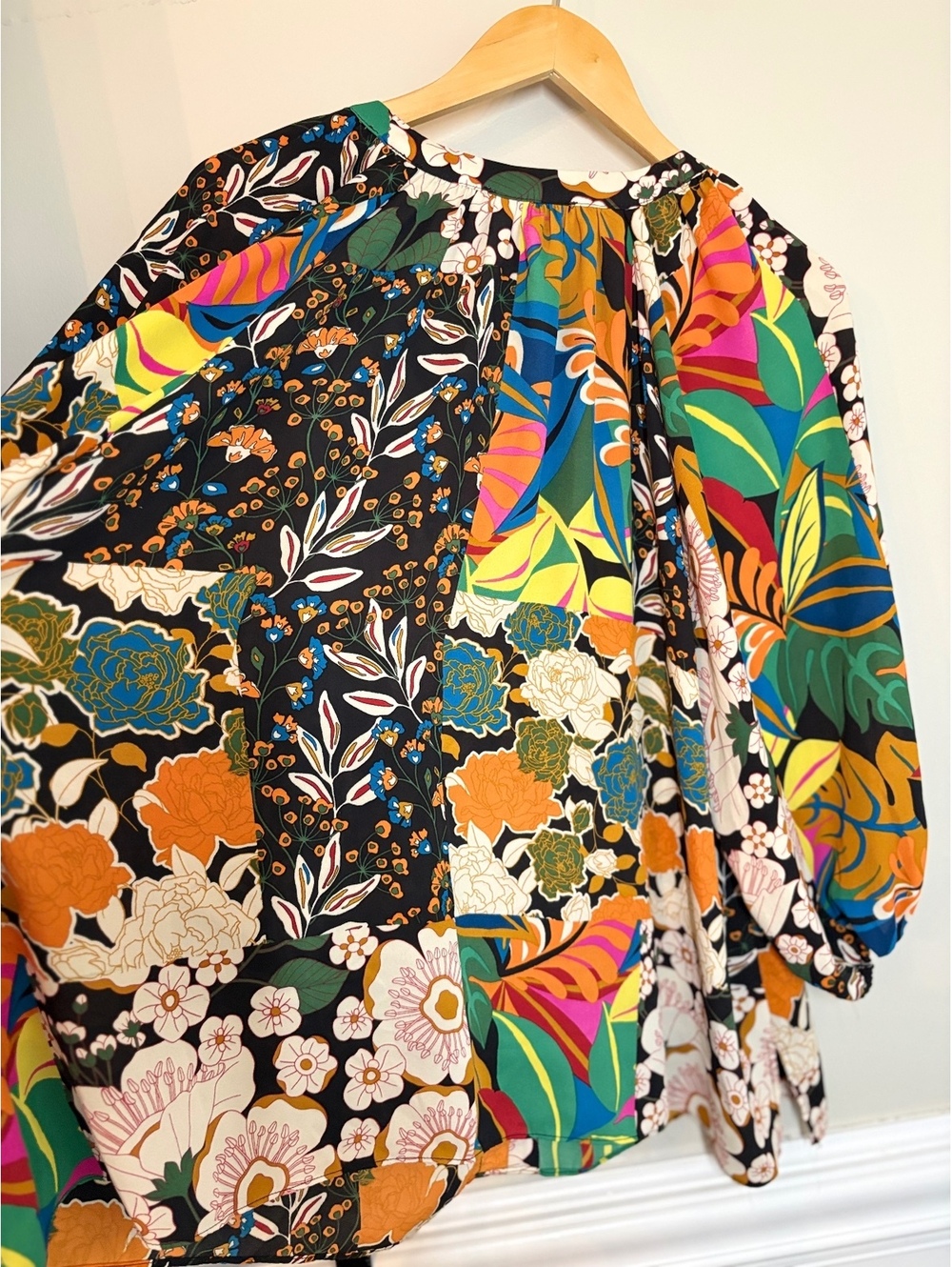 Vibrant Rose & Olive Floral Blouse 1X